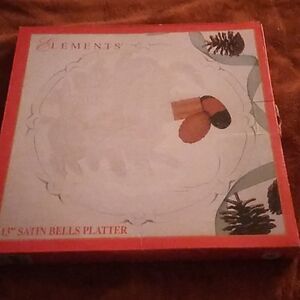 Satin Bells Platter 